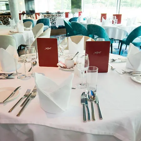 Hotel Johann Strauss Ship Maastricht