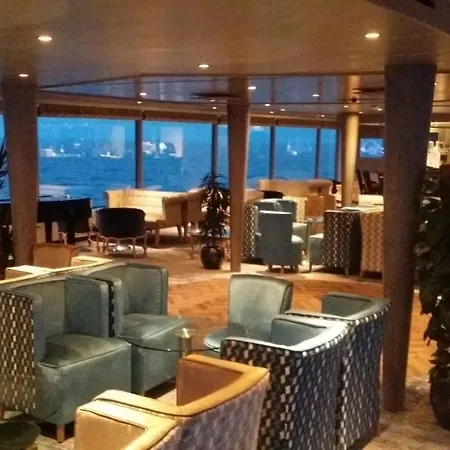 Johann Strauss Ship 4* מאסטריכט