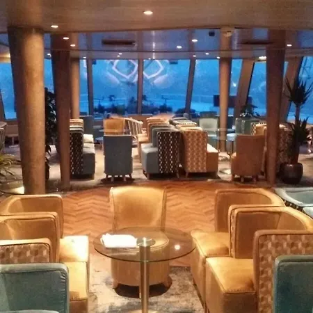 מלון Johann Strauss Ship 4*